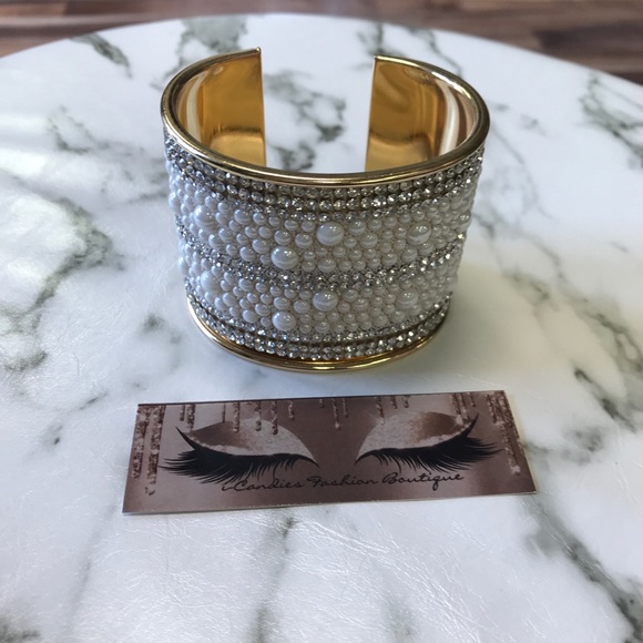 ‼️ Gold Silver Rhinestone Pearl Cufflet Bracelet - Picture 6 of 8